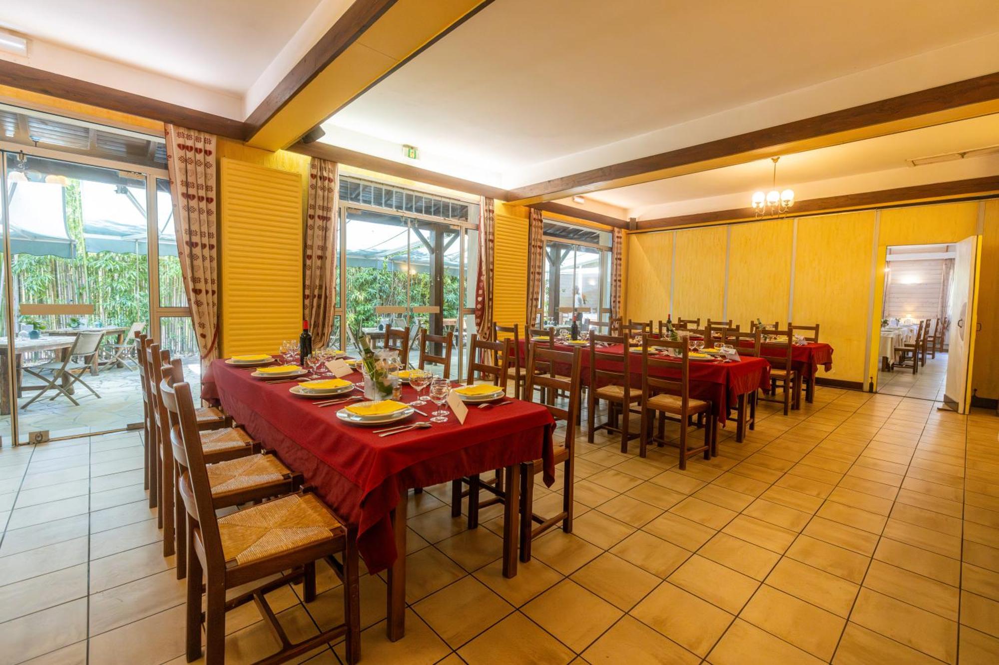 Hotel Restaurant Des Thermes Castéra-Verduzan Dış mekan fotoğraf