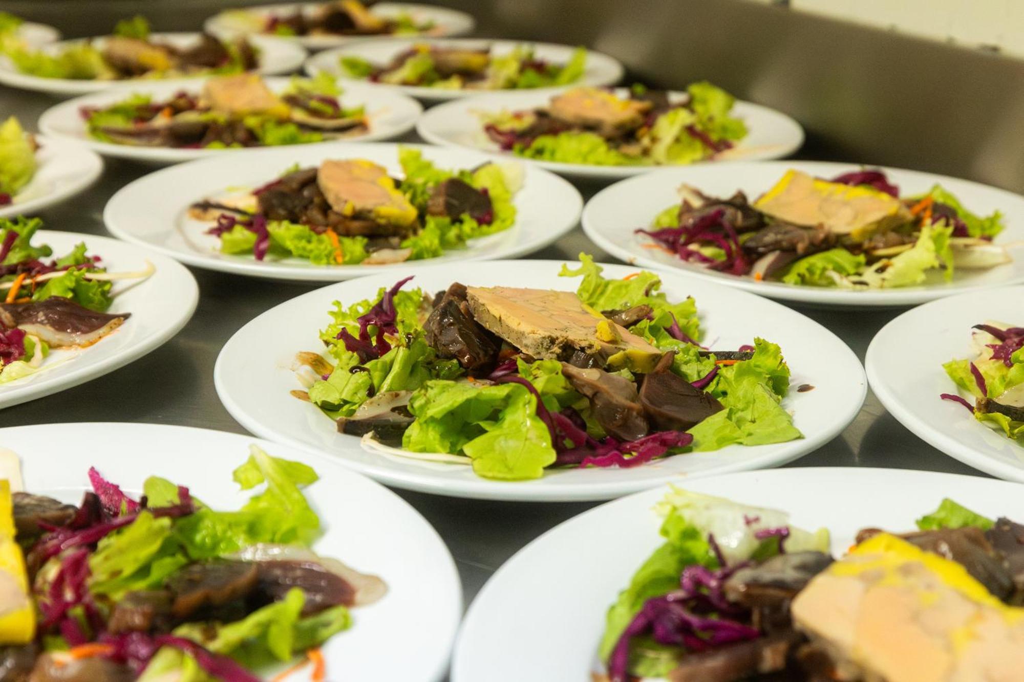 Hotel Restaurant Des Thermes Castéra-Verduzan Dış mekan fotoğraf
